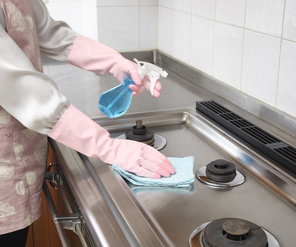 洗剤に強いビニール手袋。食器洗いやお洗濯、お掃除に！