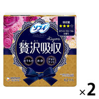 パンティライナー 香り付き羽なし14cm ソフィ Kiyora（キヨラ）贅沢吸収 ホワイトフローラルの香り 1セット(62枚入×2個)ユニ・チャーム