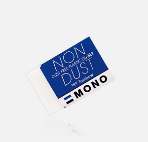 トンボ鉛筆の消しクズがまとまるタイプの消しゴム「MONO　ノンダスト」。